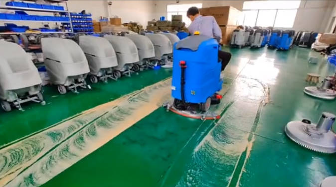 陇南2023年还在用人工的物业保洁不妨试试洗地机吧